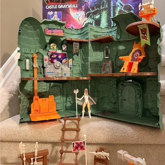 Masters of the Universe Castle Grayskull Playset Action Figure MOTU - Picture 5 of 14